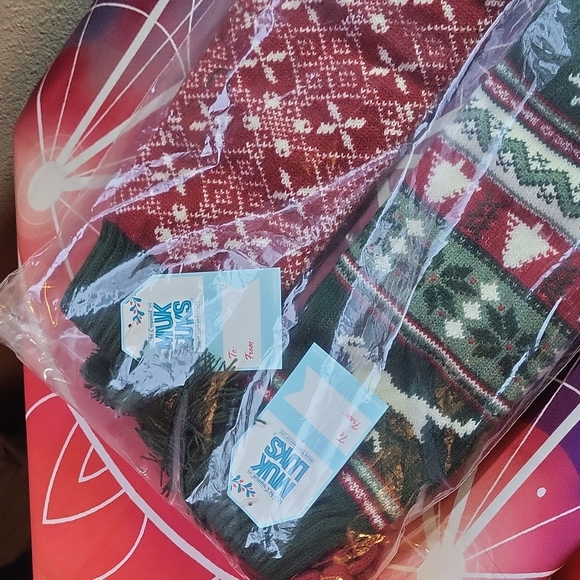 NWT Fair Isle Nordic slipper socks - Picture 4 of 7